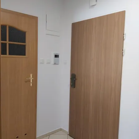 Apartament, 2 Pokoje, Stacja Metra Kabaty, Ursynów Apartamento *