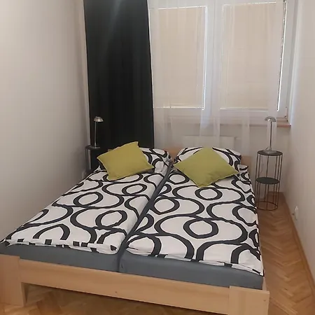 Daire Apartament, 2 Pokoje, Stacja Metra Kabaty, Ursynow Varşova